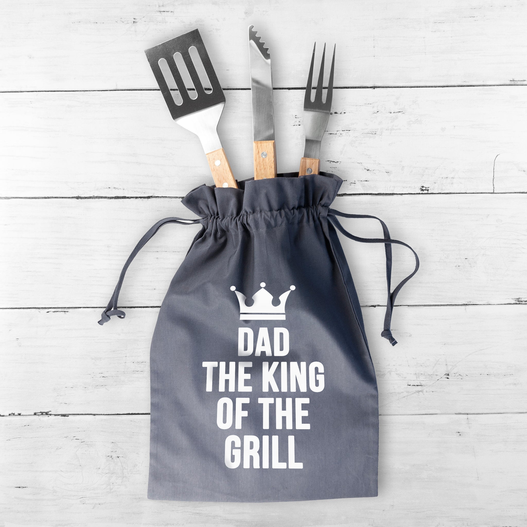 Dad s Personalised King Of The Grill BBQ Tools Set Father s Day Gifts Treat Republic